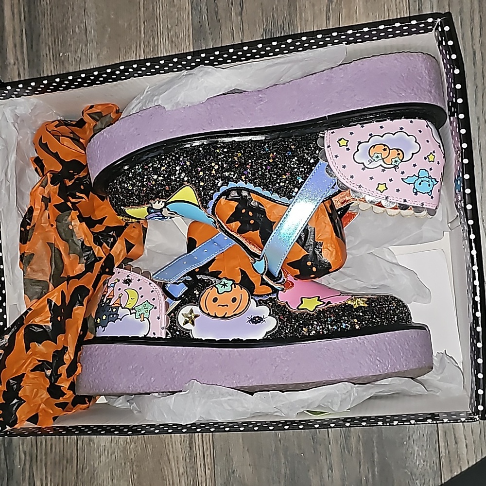 Hello Kitty X Irregular Choice platform star castle t-bar shoes Halloween 🐈‍⬛👻